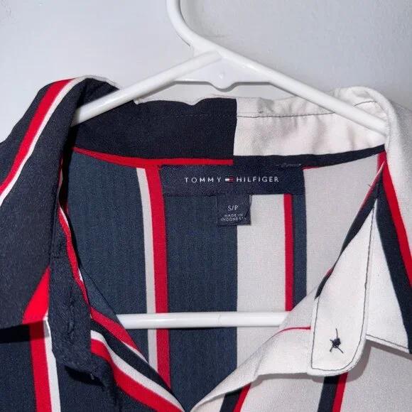 Tommy Hilfiger Womens Striped Button-Down Shirt S/P Polyester - Picture 4 of 6